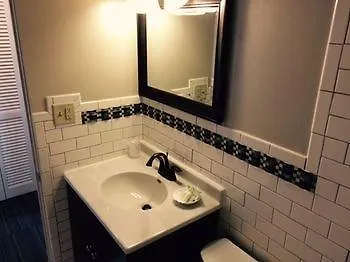 Labonte Hotel Douglas