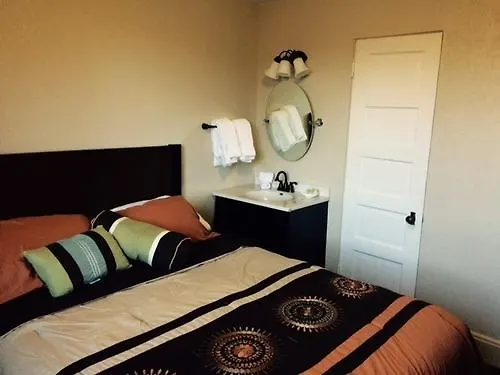 Hotel Labonte Douglas
