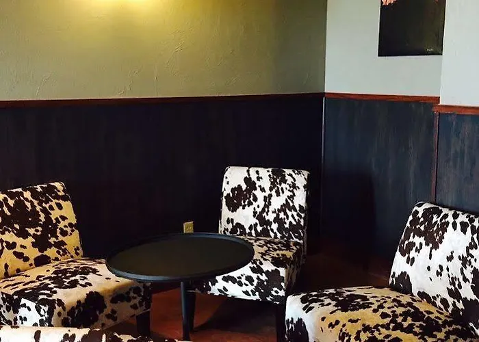 Labonte Hotel Douglas
